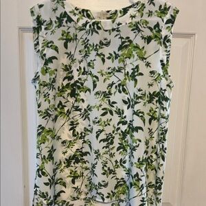 LOFT Green and White Floral Sleeveless Blouse